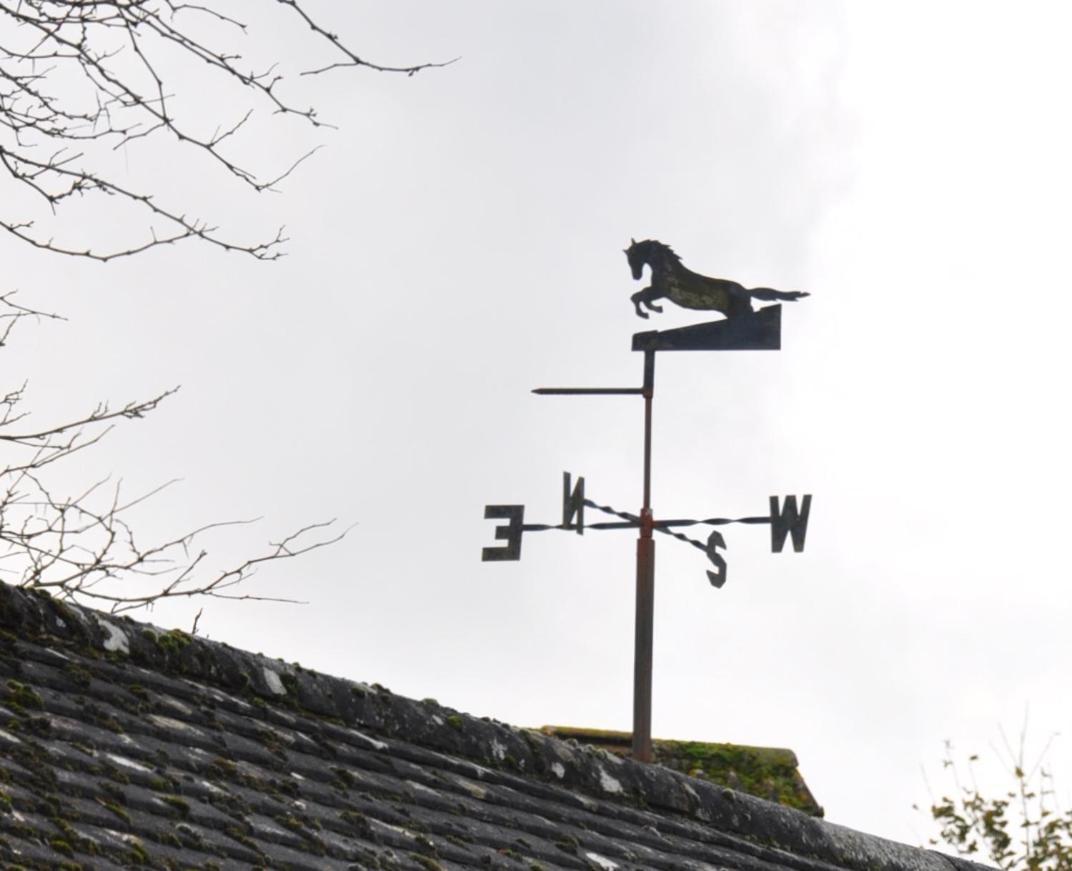Heart Of The Village Cotswold Cottage In Crudwell. Bagian luar foto