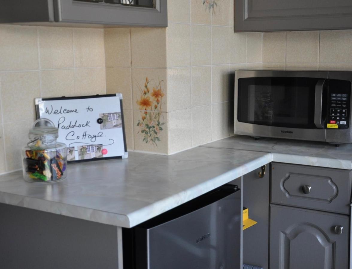 Heart Of The Village Cotswold Cottage In Crudwell. Bagian luar foto